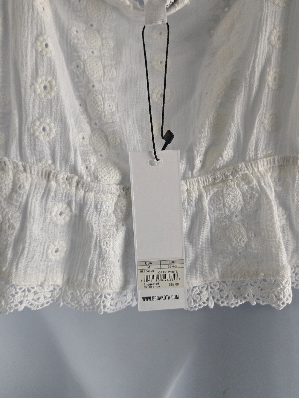 BB Dakota by Steve Madden Cream Eyelet Ruffled Coquette Dainty Tank Top M - Picture 7 of 8